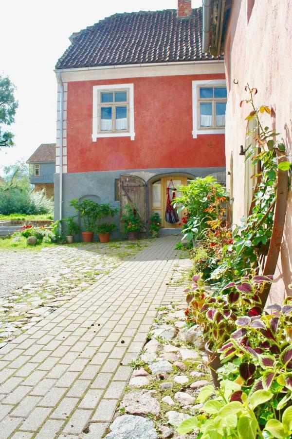 Baznicas Ielas Apartamenti Kuldiga Exterior photo